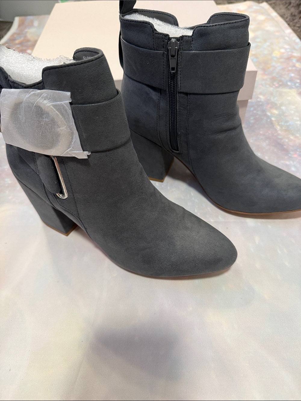 JustFab Charcoal Gray Suede Block Heel Ankle Boots 7.5